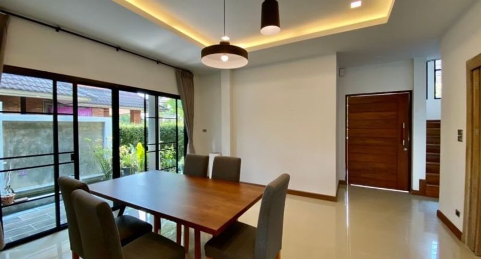 À vendre 4 chambres maison à Hang Dong, Chiang Mai