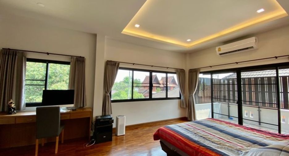 À vendre 4 chambres maison à Hang Dong, Chiang Mai