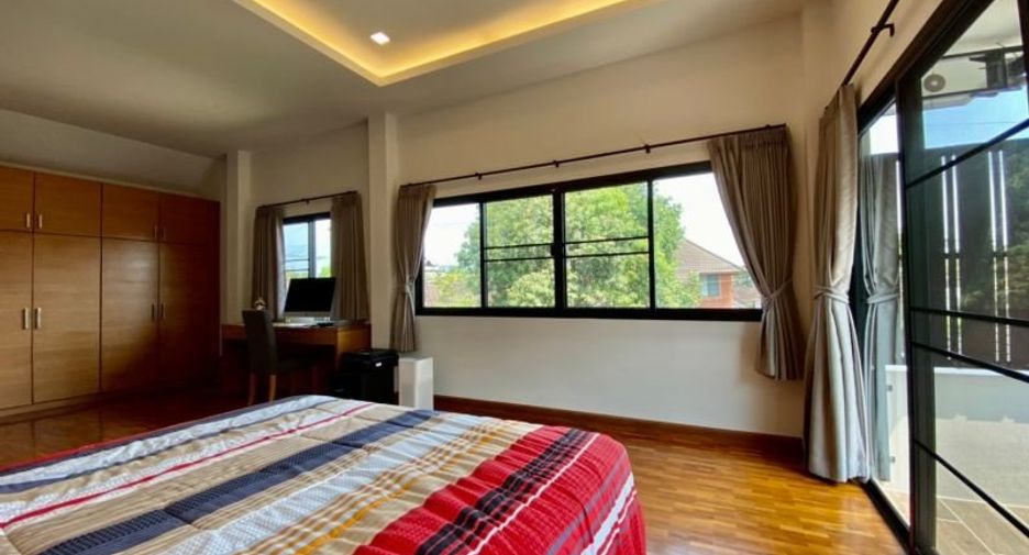 À vendre 4 chambres maison à Hang Dong, Chiang Mai