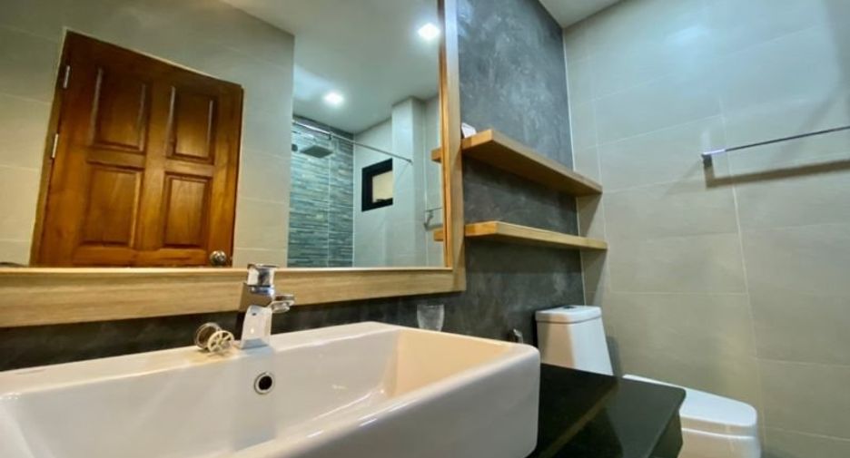 À vendre 4 chambres maison à Hang Dong, Chiang Mai