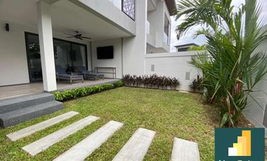 For sale 5 ベッドルーム house in Bang Lamung, Chonburi
