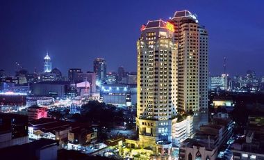 For rent 3 bed condo in Pathum Wan, Bangkok