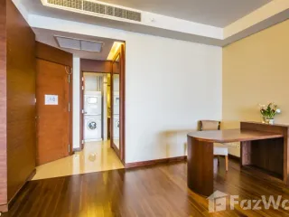 For rent studio condo in Khlong Toei, Bangkok