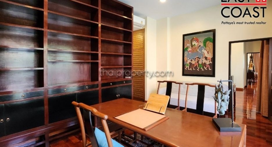 Casa en venta de 4 habitaciones en Sattahip, Chonburi