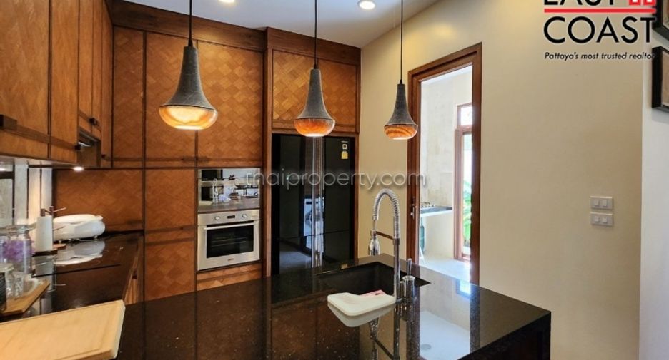 Casa en venta de 4 habitaciones en Sattahip, Chonburi