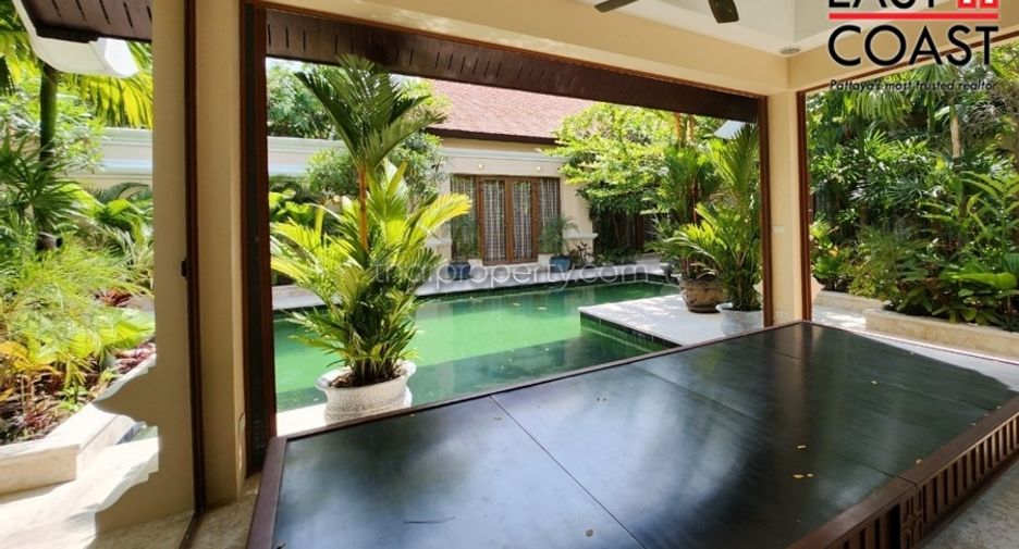 Casa en venta de 4 habitaciones en Sattahip, Chonburi