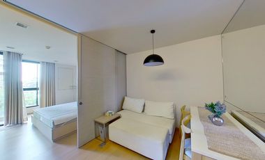 For sale 1 bed condo in Khlong Toei, Bangkok