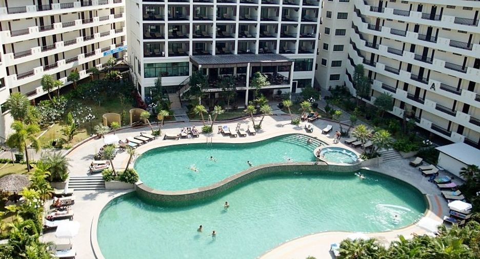 For sale 2 bed apartment in North Pattaya, Pattaya