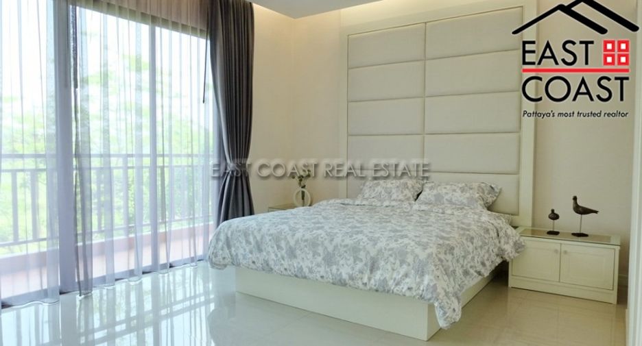 For sale 2 bedrooms condo in South Pattaya, Pattaya