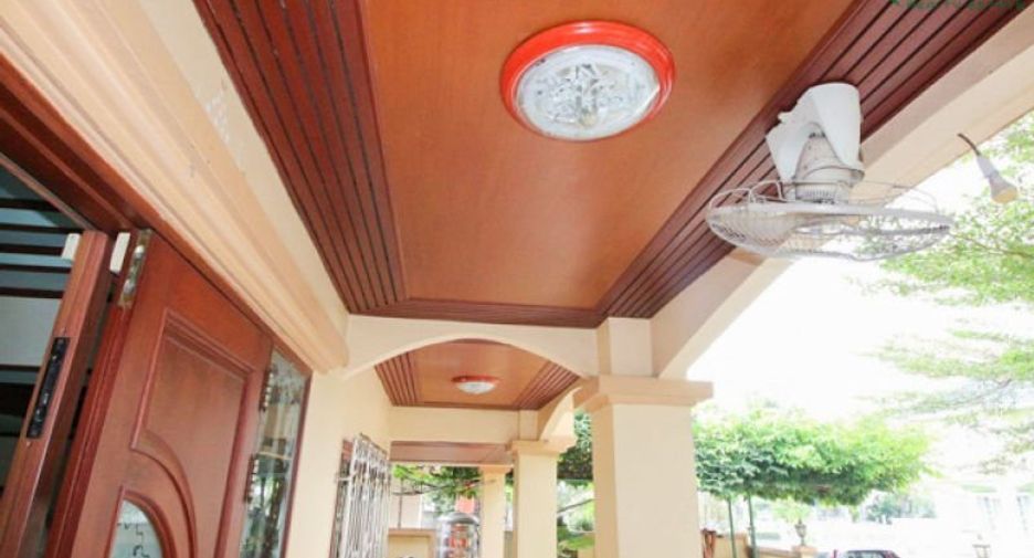 For sale 3 bedrooms house in Mueang Pathum Thani, Pathum Thani