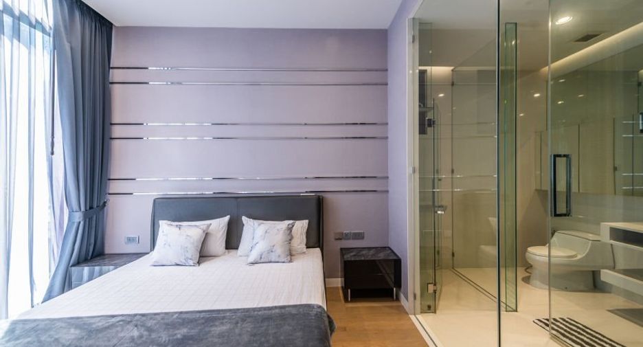 For rent 2 bedrooms condo in Khlong Toei, Bangkok