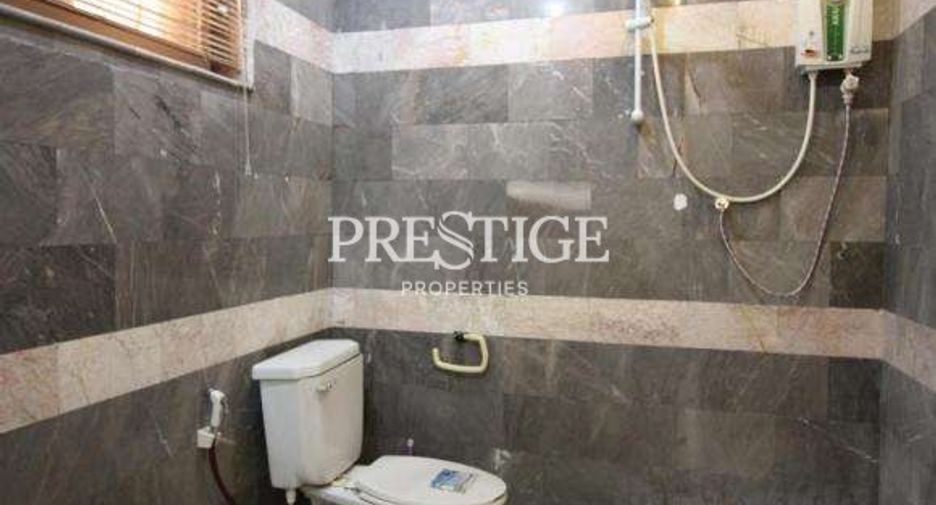For rent and for sale 2 bed house in Bang Lamung, Chonburi