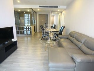 Wohnung zur Miete und zum Kauf mit 2 Zimmer in Khlong Toei, Bangkok