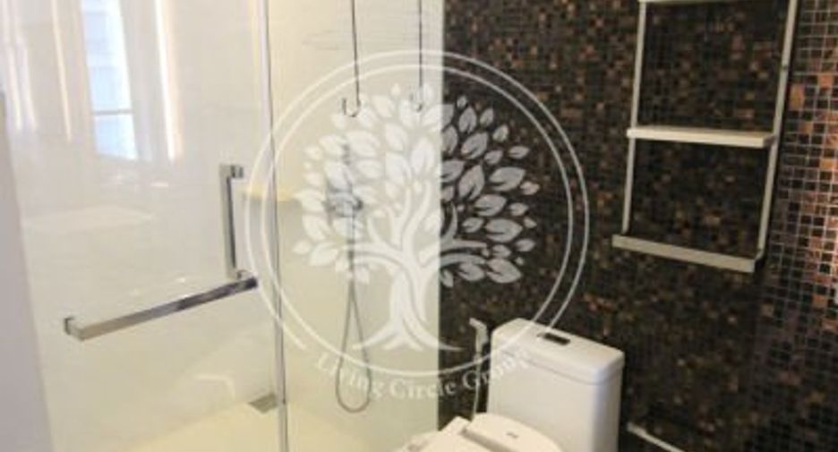 Wohnung zur Miete und zum Kauf mit 2 Zimmer in Khlong Toei, Bangkok