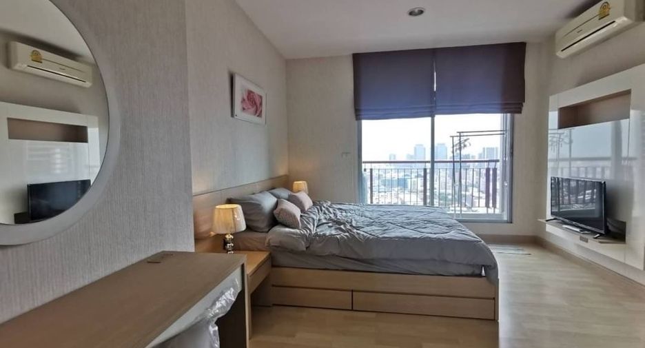 For rent 1 Beds condo in Huai Khwang, Bangkok