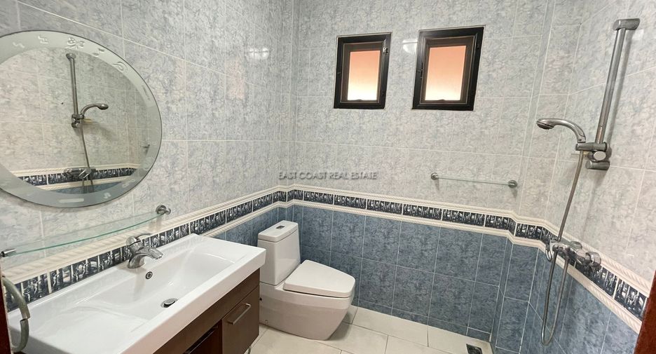 For rent 3 bedrooms house in East Pattaya, Pattaya
