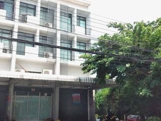 出售 3 卧室 商业空间 在 Nong Khaem, 曼谷