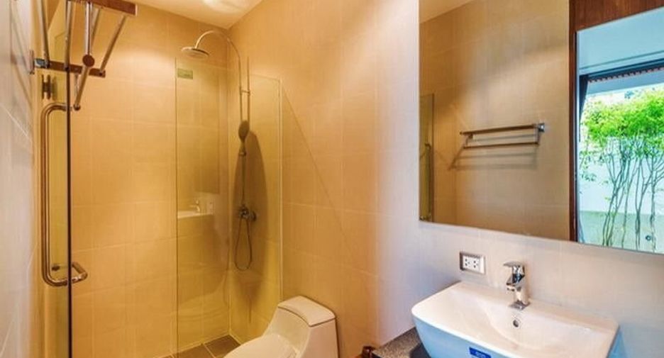 For rent and for sale 3 bedrooms townhouse in Thalang, Phuket