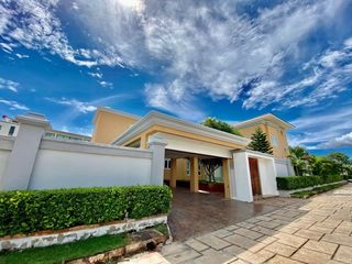 For rent 5 bedrooms house in Bang Lamung, Chonburi