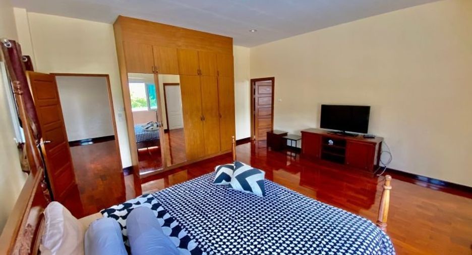 For rent 5 bedrooms house in Bang Lamung, Chonburi