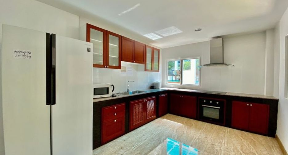 For rent 5 bedrooms house in Bang Lamung, Chonburi