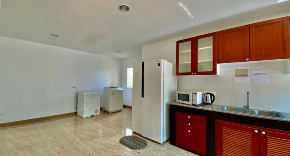 For rent 5 bedrooms house in Bang Lamung, Chonburi