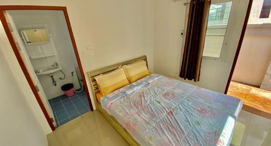 For rent 5 bedrooms house in Bang Lamung, Chonburi