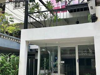 For rent 6 bed house in Pathum Wan, Bangkok