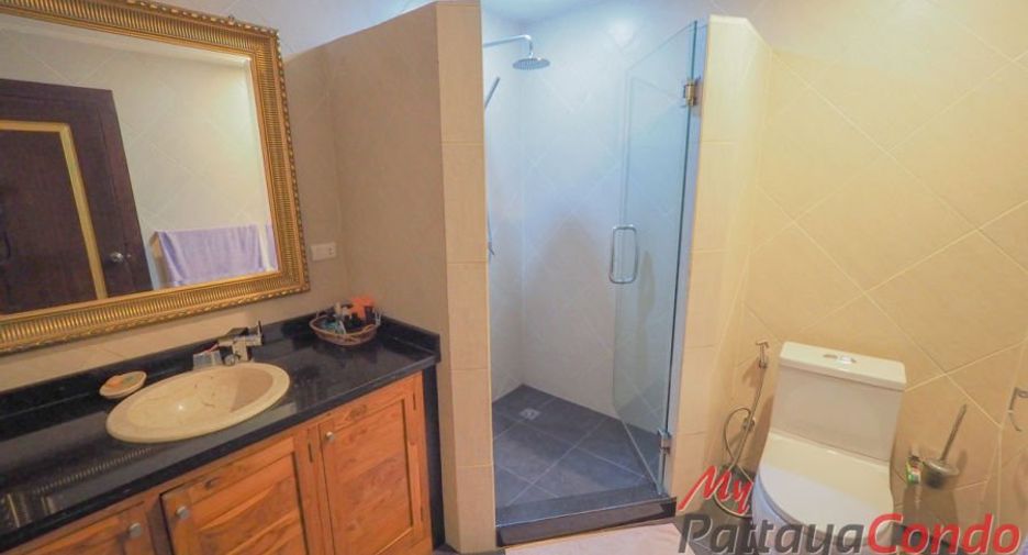 For sale 2 bedrooms condo in Bang Lamung, Chonburi