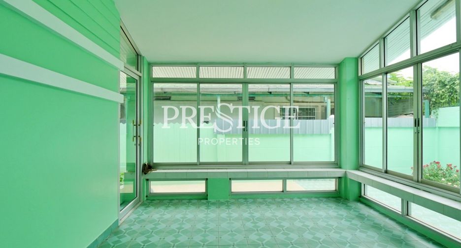 À vendre 3 chambres maison à Bang Lamung, Chonburi