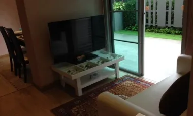 For sale 2 bed condo in Watthana, Bangkok