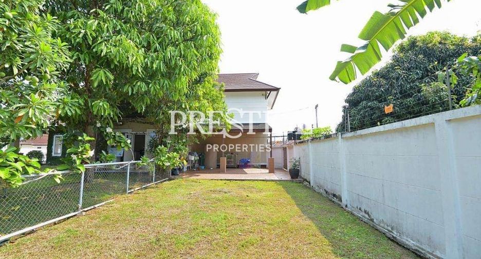 For sale 3 bedrooms house in East Pattaya, Pattaya