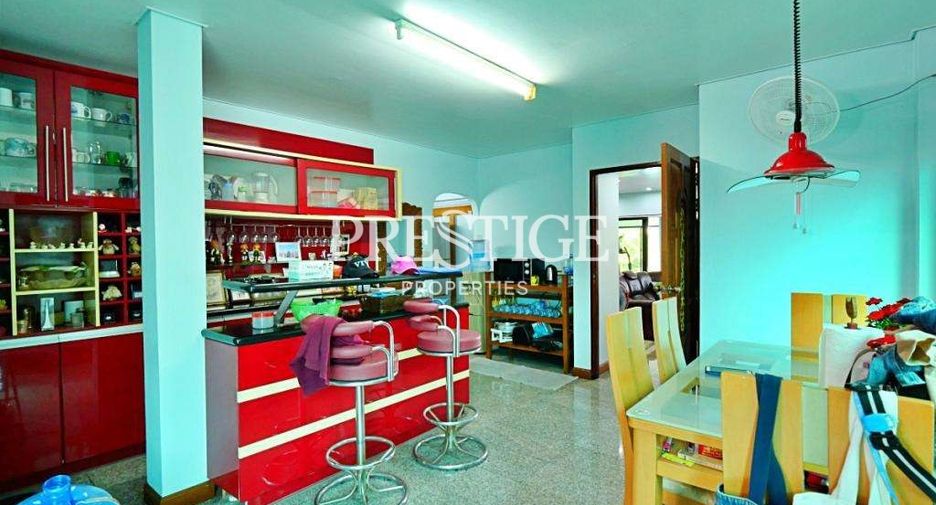À vendre 4 chambres maison à Sattahip, Chonburi