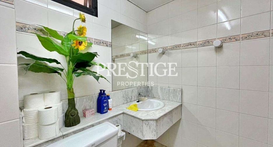 À vendre 4 chambres maison à Sattahip, Chonburi