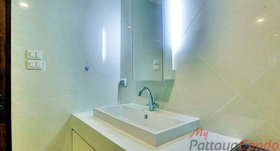 Wohnung zum Kauf mit 2 Zimmer in Bang Lamung, Chonburi