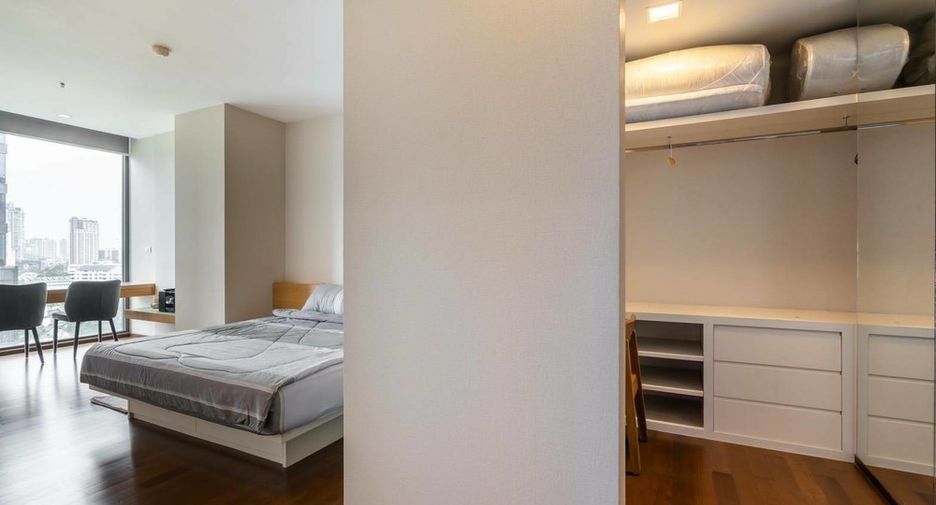 For rent and for sale 2 bedrooms condo in Khlong Toei, Bangkok