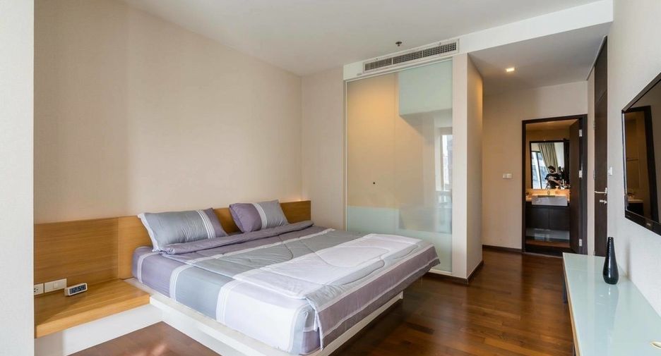 For rent and for sale 2 bedrooms condo in Khlong Toei, Bangkok