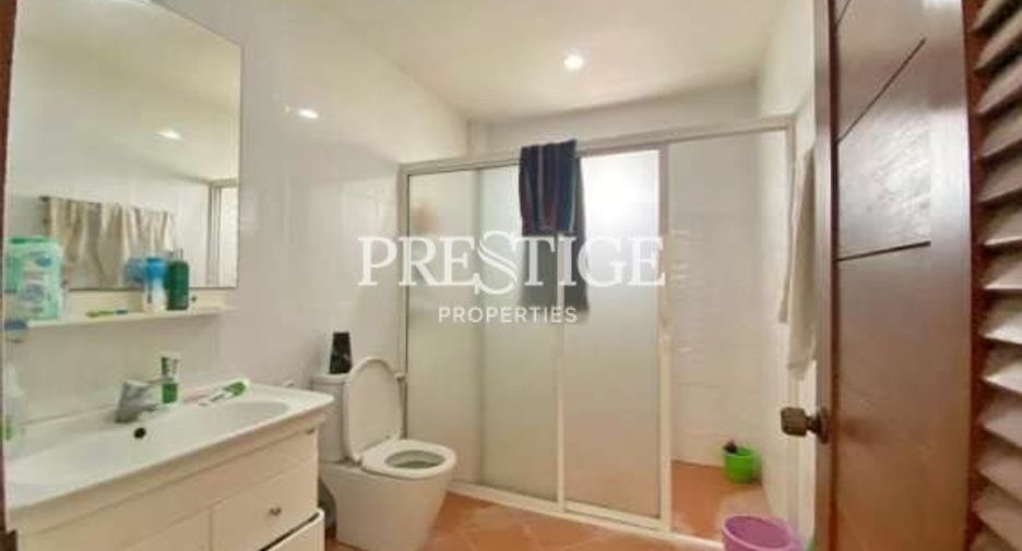 For sale 5 bedrooms house in Bang Lamung, Chonburi
