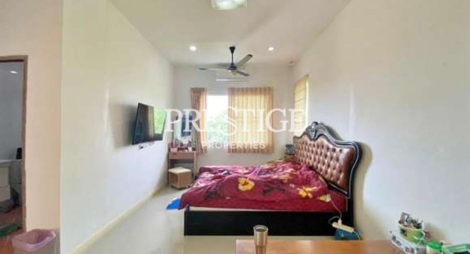 For sale 5 bedrooms house in Bang Lamung, Chonburi