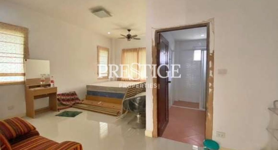 For sale 5 bedrooms house in Bang Lamung, Chonburi