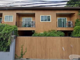 For sale そして for rent 1 Beds townhouse in Khlong Toei, Bangkok