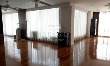 Wohnung zur Miete mit 3 Zimmer in Khlong Toei, Bangkok