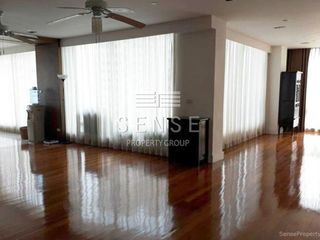 For rent 3 Beds condo in Khlong Toei, Bangkok