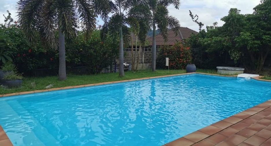 For rent and for sale 3 bedrooms villa in Mueang Phuket, Phuket