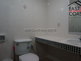 出售 18 卧室 商业空间 在 Bang Lamung, Chon Buri