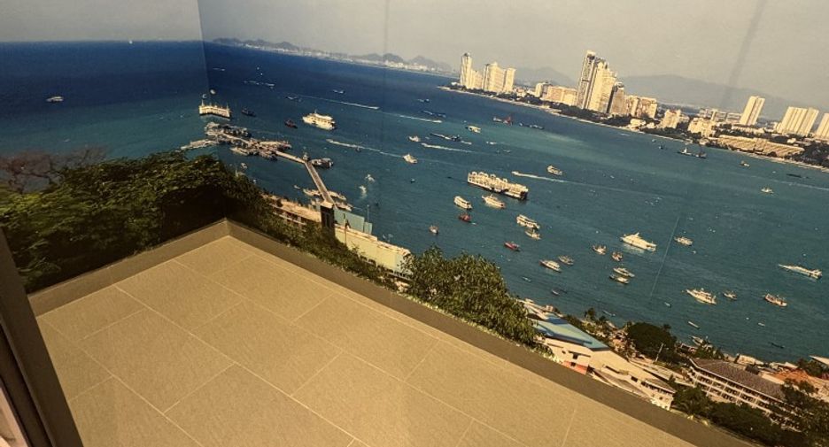 For sale studio condo in Bang Lamung, Chonburi