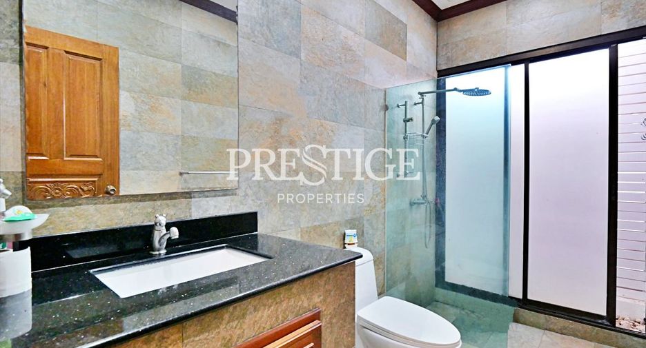 À vendre 3 chambres maison à East Pattaya, Pattaya
