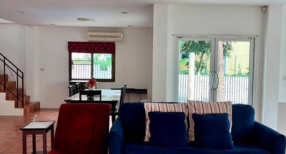For rent 4 Beds villa in Hua Hin, Prachuap Khiri Khan