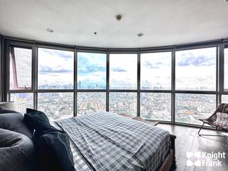 For sale 3 bedrooms condo in Khlong Toei, Bangkok