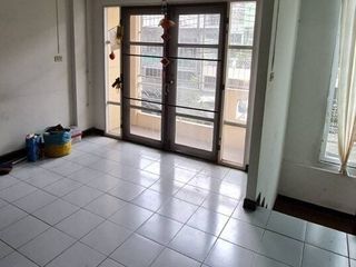 For sale 3 Beds townhouse in Suan Luang, Bangkok
